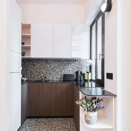 Easylife - Raffinato In Sant'ambrogio